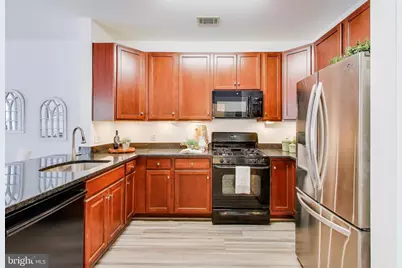 8045 Newell Street #121, Silver Spring, MD 20910 - Photo 9