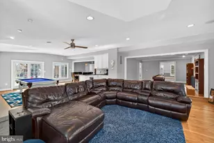 14 Fairwood Ct, Rockville, MD 20850 - Photo 21