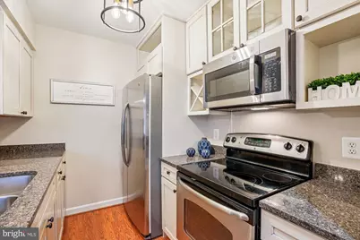 10836 Antigua Terrace #203, Rockville, MD 20852 - Photo 15