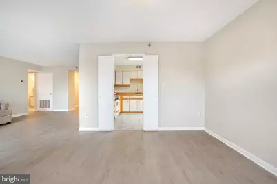 15115 Interlachen Drive #3-525, Silver Spring, MD 20906 - Photo 17