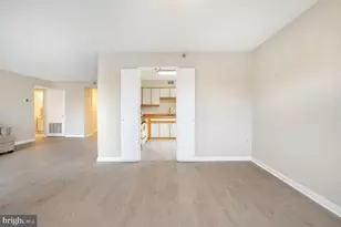 15115 Interlachen Dr, Silver Spring, MD 20906 - Photo 17