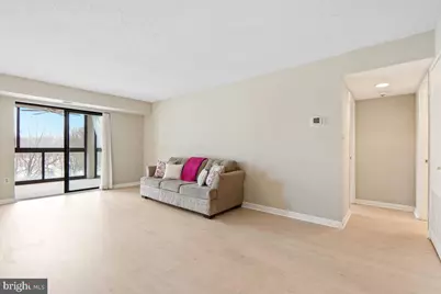 15115 Interlachen Drive #3-525, Silver Spring, MD 20906 - Photo 7