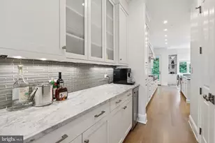 5120 Wessling Ln, Bethesda, MD 20814 - Photo 9