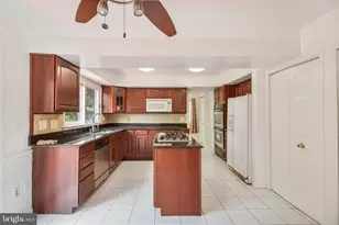 13920 Wagon Way, Silver Spring, MD 20906 - Photo 5