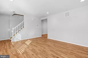 7802 Epsilon Dr, Derwood, MD 20855 - Photo 9