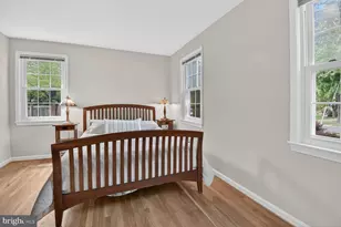 605 Blossom Dr, Rockville, MD 20850 - Photo 15