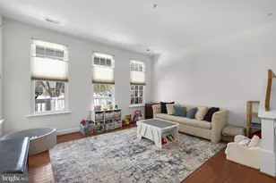 12 Crusader Ct, Germantown, MD 20874 - Photo 7