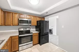 10026 Stedwick Rd, Gaithersburg, MD 20886 - Photo 11