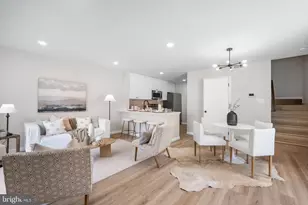 9935 Forest View, Montgomery Village, MD 20886 - Photo 7