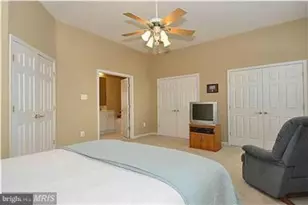 13606 Mills Farm Rd, Rockville, MD 20850 - Photo 11