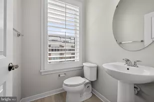 16116 Connors Wy, Rockville, MD 20855 - Photo 9