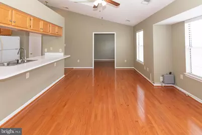 14201 Woolen Oak Court #9-32, Silver Spring, MD 20906 - Photo 7