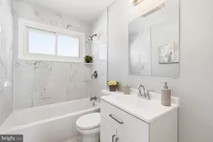 13102 Midway Ave, Rockville, MD 20851 - Photo 13