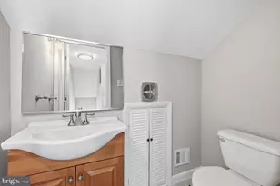 13102 Midway Ave, Rockville, MD 20851 - Photo 21