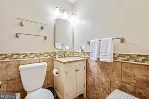 24357 Flamingo Terrace, Gaithersburg, MD 20882 - Photo 29