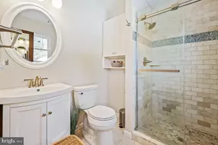 24357 Flamingo Terrace, Gaithersburg, MD 20882 - Photo 27