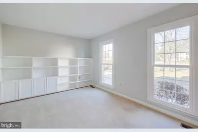 7475 Rosewood Manor Lane, Gaithersburg, MD 20882 - Photo 5