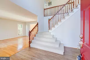 7475 Rosewood Manor Ln, Gaithersburg, MD 20882 - Photo 3