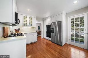 9806 Culver Ct, Kensington, MD 20895 - Photo 13