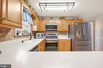 7229 Wapello Drive, Derwood, MD 20855 - Photo 15