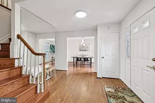 7716 Polara Pl, Derwood, MD 20855 - Photo 3