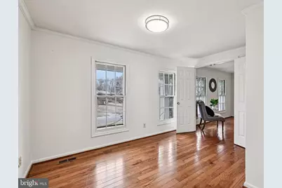 7716 Polara Place, Derwood, MD 20855 - Photo 5