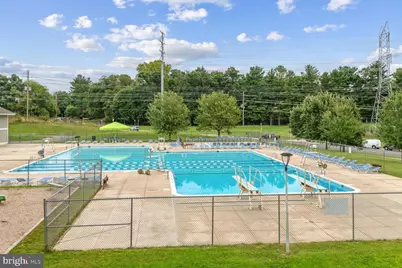 18910 Smoothstone Way #2, Montgomery Village, MD 20886 - Photo 17