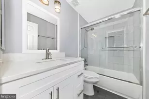 10717 Hampton Mill Terrace, Rockville, MD 20852 - Photo 9