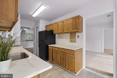 402 Girard Street #11, Gaithersburg, MD 20877 - Photo 9