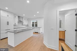 5420 Goshawk Aly, Bethesda, MD 20816 - Photo 9