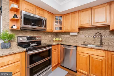 19017 Partridge Wood Drive, Germantown, MD 20874 - Photo 7