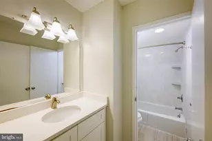 4515 Willard Ave, Chevy Chase, MD 20815 - Photo 25