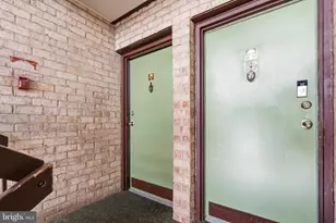 18913 Smoothstone Way, Montgomery Village, MD 20886 - Photo 3