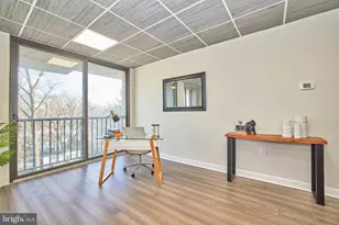 4242 East-West Hwy, Chevy Chase, MD 20815 - Photo 19