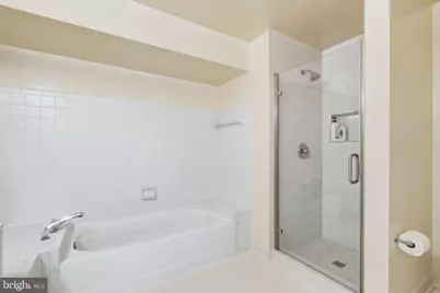 16005 Howard Landing Drive, Gaithersburg, MD 20878 - Photo 23