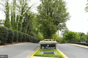 5225 Pooks Hill Rd, Bethesda, MD 20814 - Photo 41