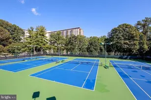 5225 Pooks Hill Rd, Bethesda, MD 20814 - Photo 35