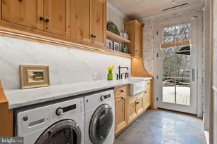 9413 Brooke Dr, Bethesda, MD 20817 - Photo 9