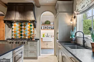 9413 Brooke Dr, Bethesda, MD 20817 - Photo 5