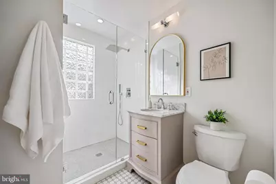 721 Mapleton Road, Rockville, MD 20850 - Photo 19