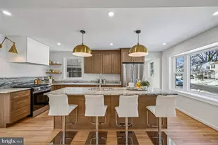 721 Mapleton Rd, Rockville, MD 20850 - Photo 5