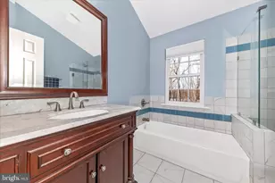 14440 Long Channel Cir, Germantown, MD 20874 - Photo 19