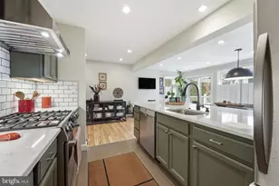 8916 Whitney St, Silver Spring, MD 20901 - Photo 15