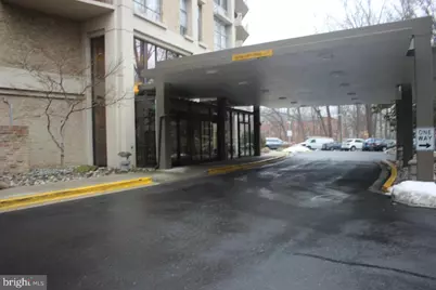 9039 Sligo Creek Parkway #809, Silver Spring, MD 20901 - Photo 5