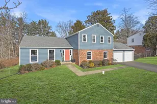 14421 Brookmead Dr, Darnestown, MD 20874 - Photo 1