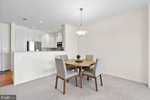 300 High Gables Dr, Gaithersburg, MD 20878 - Photo 11