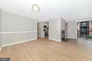 18131 Chalet Dr, Germantown, MD 20874 - Photo 17