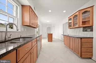 7507 Elmore Ln, Bethesda, MD 20817 - Photo 49