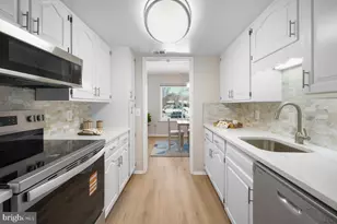 15011 Candover Ct, Silver Spring, MD 20906 - Photo 15