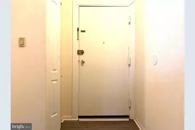 860 College Parkway #202, Rockville, MD 20850 - Photo 3